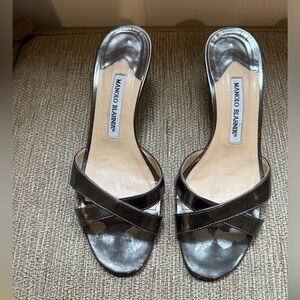 Manolo Blahnik pewter kitten heels